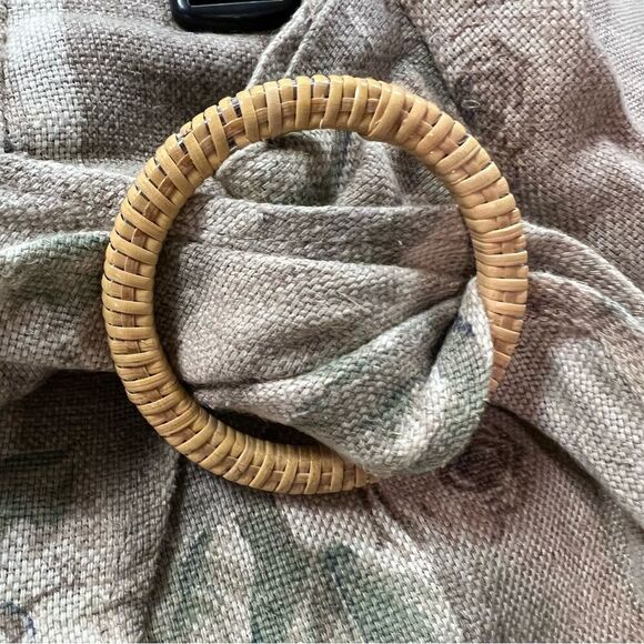 Vintage express linen floral print wrap skirt. Size 13/14 - Picture 8 of 8